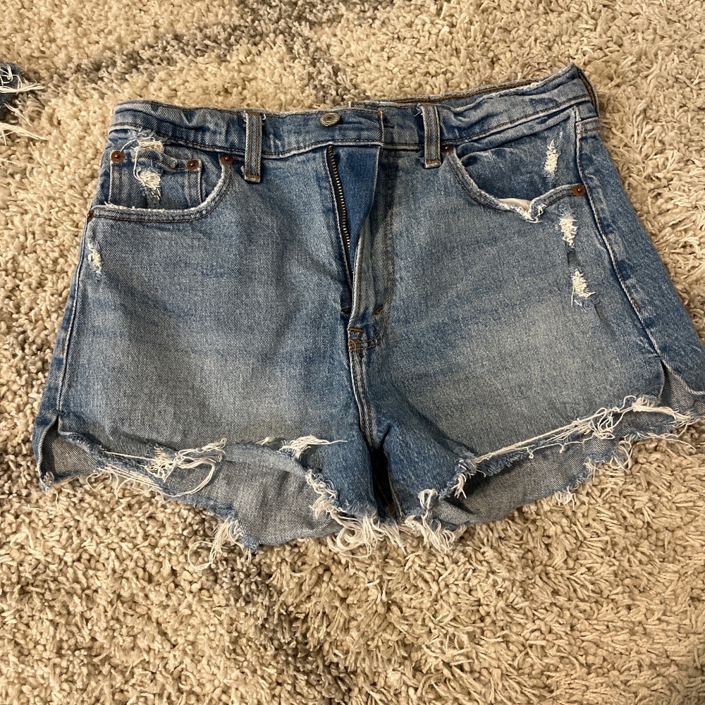 Abercrombie the mom short - high rise